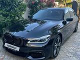 BMW 750 2017 года за 14 000 000 тг. в Алматы – фото 3