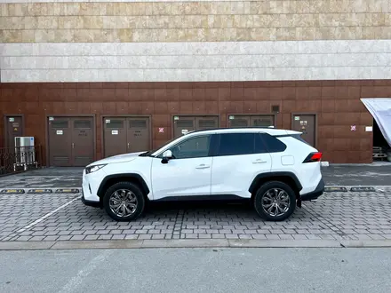 Toyota RAV4 2022 года за 18 000 000 тг. в Алматы – фото 3