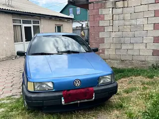 Volkswagen Passat, 1993