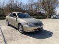 Toyota Camry 2004 годаүшін5 900 000 тг. в Шымкент – фото 2