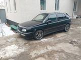 Volkswagen Golf 1997 годаүшін1 650 000 тг. в Актобе – фото 3