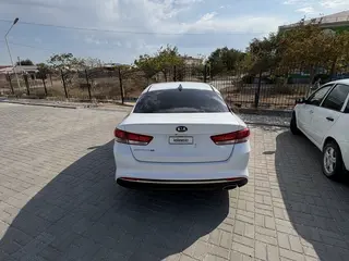Kia Optima, 2017