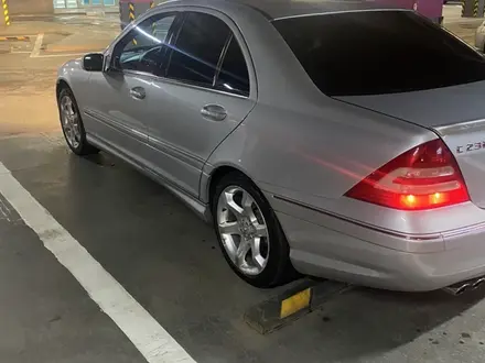 Mercedes-Benz C 230 2006 года за 5 300 000 тг. в Нур-Султан (Астана) – фото 4