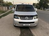 Volkswagen Multivan 2006 года за 8 500 000 тг. в Алматы