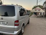 Volkswagen Multivan 2006 годаүшін8 500 000 тг. в Алматы – фото 5