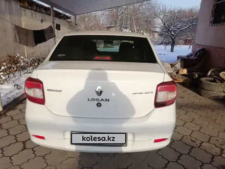 Renault Logan 2015 года за 3 600 000 тг. в Алматы – фото 4