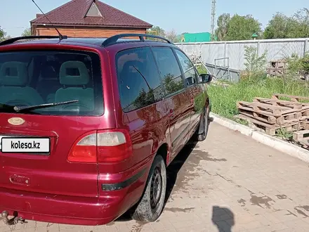 Ford Galaxy 2001 года за 2 200 000 тг. в Уральск – фото 9