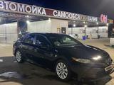 Toyota Camry 2018 годаүшін9 800 000 тг. в Атырау – фото 2