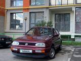 Volkswagen Golf 1993 года за 1 100 000 тг. в Алматы – фото 2