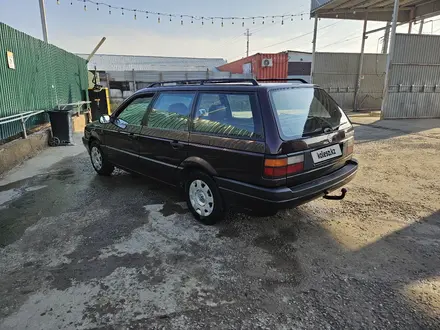 Volkswagen Passat 1993 года за 1 700 000 тг. в Шымкент – фото 3