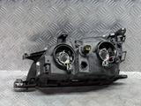Фара передняя правая на Toyota Avensis 2000 года за 2 990 тг. в Шымкент – фото 2