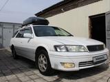 Toyota Mark II Qualis 1999 года за 3 500 000 тг. в Семей – фото 2