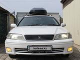 Toyota Mark II Qualis 1999 года за 3 500 000 тг. в Семей