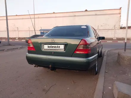 Mercedes-Benz C 220 1994 года за 2 700 000 тг. в Актобе – фото 6