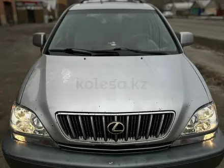 Lexus RX 300 2003 года за 5 000 000 тг. в Уральск – фото 2