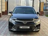 Toyota Camry 2015 года за 12 000 000 тг. в Тараз – фото 2