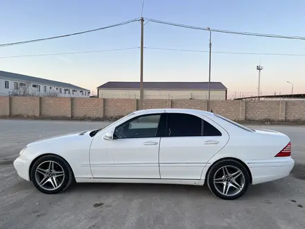 Mercedes-Benz S 320 2001 года за 5 500 000 тг. в Жанаозен – фото 4