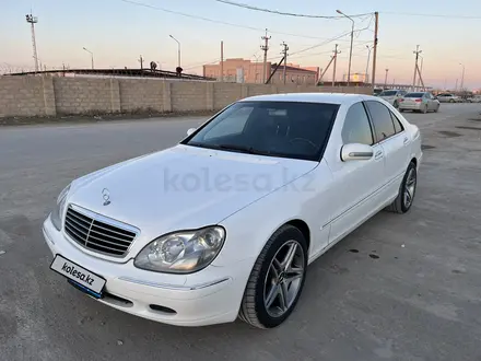 Mercedes-Benz S 320 2001 года за 5 500 000 тг. в Жанаозен – фото 2