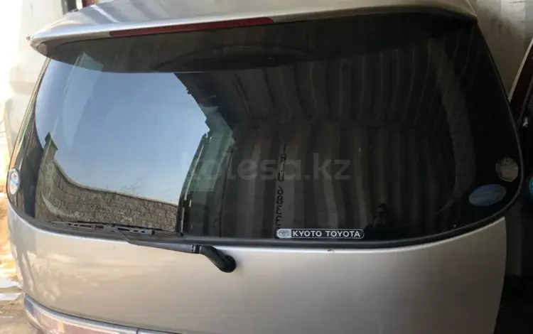 Крышка багажника на Тойота Гая 1998-2004г. В за 30 000 тг. в Алматы