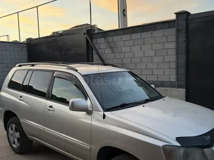 Toyota Highlander 2001 года за 5 100 000 тг. в Алматы – фото 2