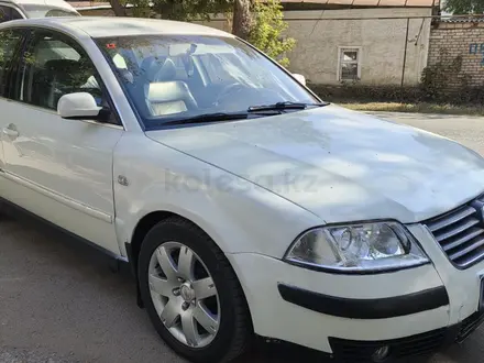 Volkswagen Passat 2002 года за 1 950 000 тг. в Уральск