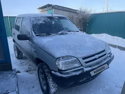 Chevrolet Niva 2003 года за 2 000 000 тг. в Тайынша – фото 2