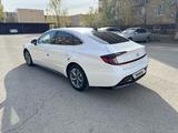 Hyundai Sonata 2022 года за 12 000 000 тг. в Актобе – фото 3