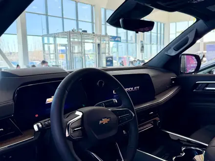 Chevrolet Tahoe High Country 2026 года за 49 990 000 тг. в Актобе – фото 3