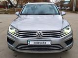 Volkswagen Touareg 2015 года за 16 500 000 тг. в Костанай – фото 2