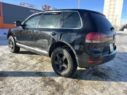 Volkswagen Touareg 2004 года за 5 500 000 тг. в Астана – фото 8