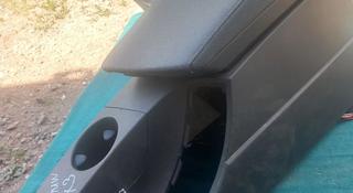 Подлокотник BMW X3 за 40 000 тг. в Караганда