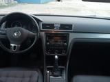 Volkswagen Passat 2013 года за 2 000 000 тг. в Шымкент – фото 3