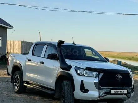 Toyota Hilux 2022 года за 19 000 000 тг. в Уральск