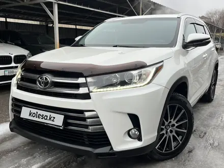 Toyota Highlander 2018 года за 20 500 000 тг. в Алматы