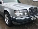 Mercedes-Benz E 300 1993 годаүшін3 000 000 тг. в Караганда