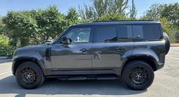 Land Rover Defender 2024 года за 64 000 000 тг. в Алматы