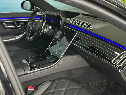 Mercedes-Maybach S 580 4MATIC 2025 года за 148 925 000 тг. в Алматы – фото 3