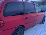 Volkswagen Sharan 1997 годаүшін1 000 000 тг. в Уральск – фото 4