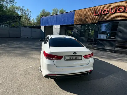 Kia Optima 2017 года за 9 300 000 тг. в Алматы – фото 12