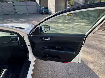 Kia Optima 2017 года за 9 300 000 тг. в Алматы – фото 24