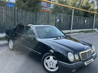 Mercedes-Benz E 280