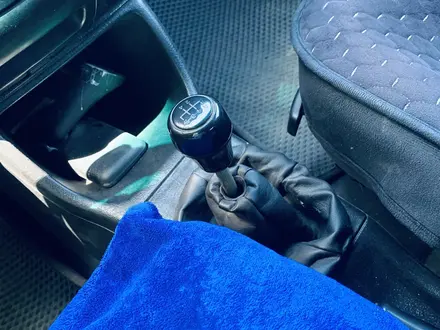 Volkswagen Golf 1993 года за 1 500 000 тг. в Тараз – фото 11