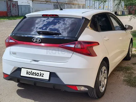 Hyundai i20 2023 года за 7 500 000 тг. в Актобе – фото 4