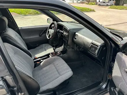 Volkswagen Passat 1992 года за 1 400 000 тг. в Алматы – фото 13