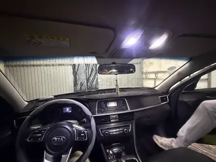 Kia K5 2019 года за 6 900 000 тг. в Алматы – фото 2