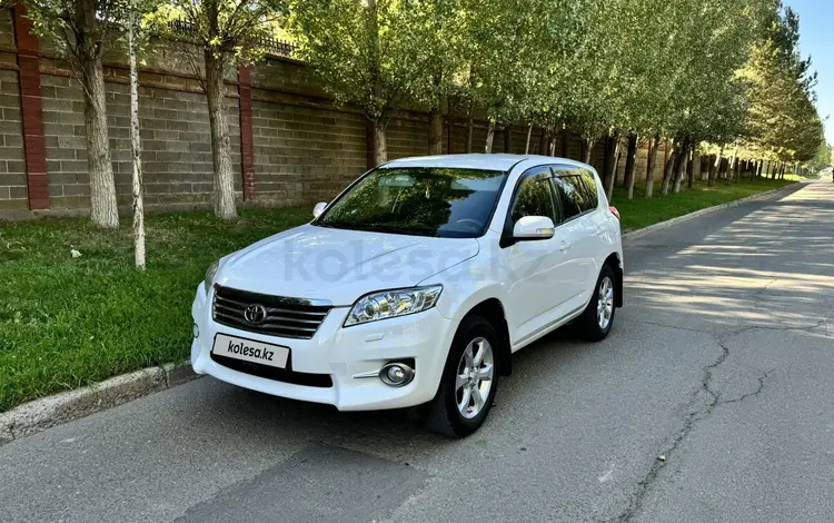 Toyota RAV4 2011 годаүшін7 500 000 тг. в Астана