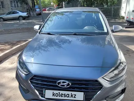 Hyundai Accent 2019 года за 8 000 000 тг. в Алматы