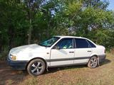 Volkswagen Passat 1993 годаүшін1 500 000 тг. в Актобе – фото 2
