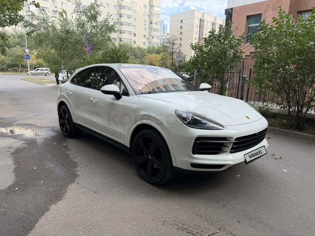 Порше Cayenne Coupe, 2020