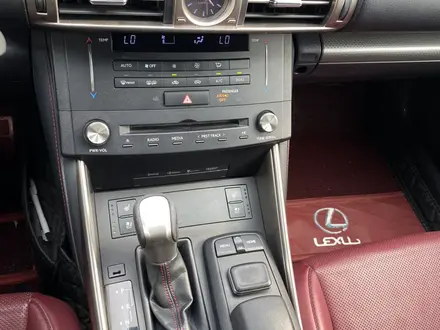 Lexus IS 200 2015 года за 13 000 000 тг. в Атырау – фото 6